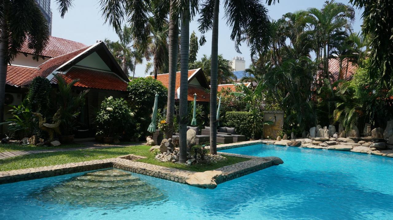 Leprive Resort Pattaya Esterno foto