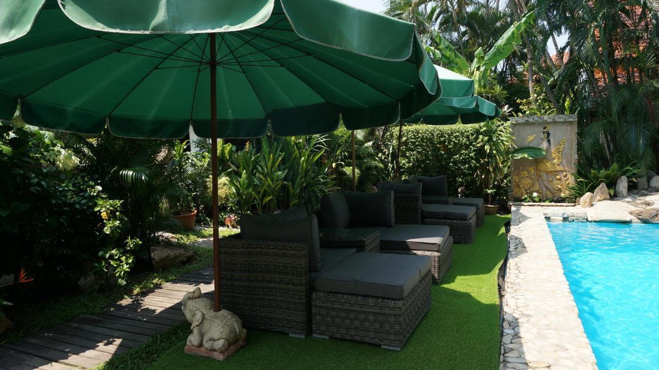 Leprive Resort Pattaya Esterno foto