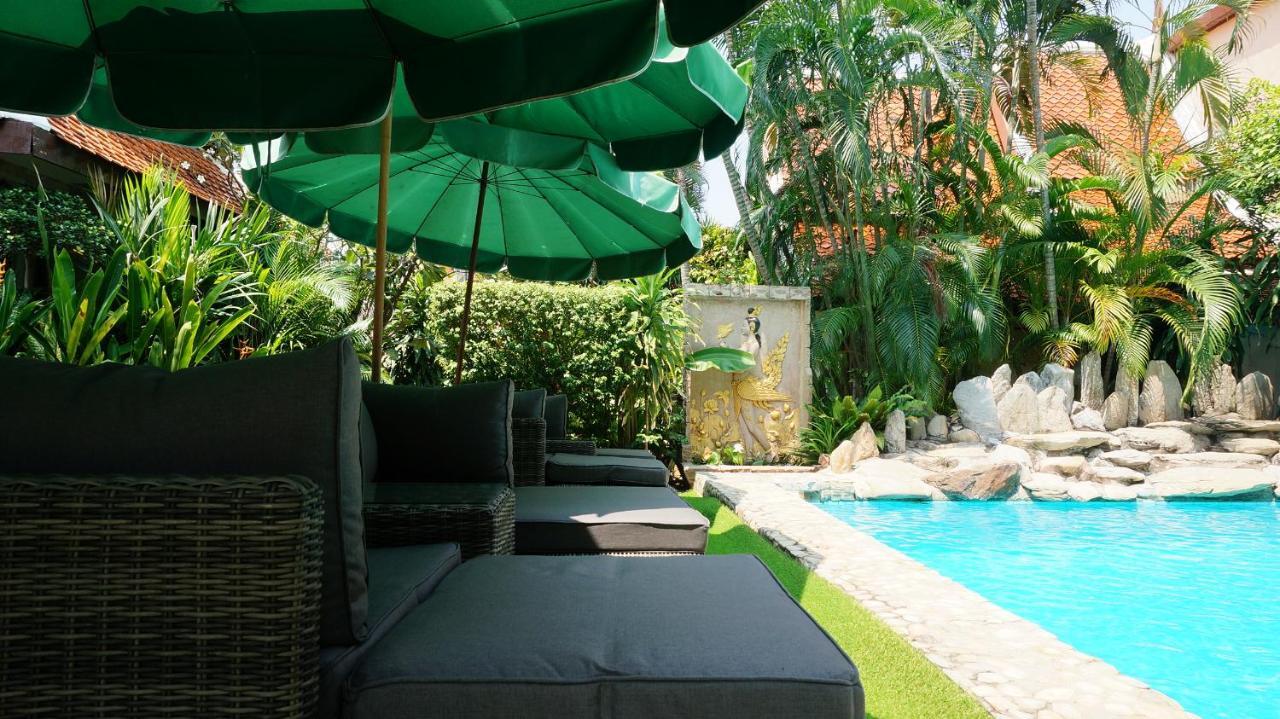 Leprive Resort Pattaya Esterno foto